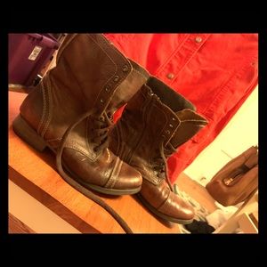 Steve Madden Brown Troopa Boots